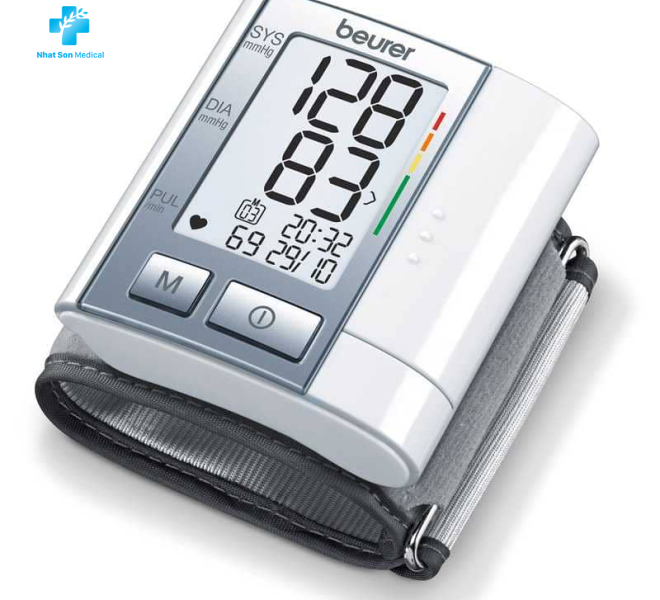 Máy đo huyết áp bắp tay Beurer BC40